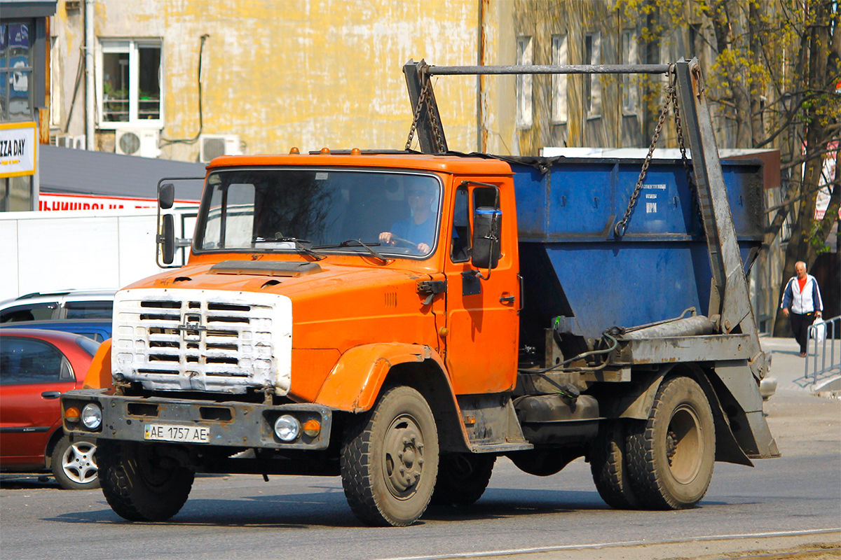 Днепропетровская область, № АЕ 1757 АЕ — ЗИЛ-497442