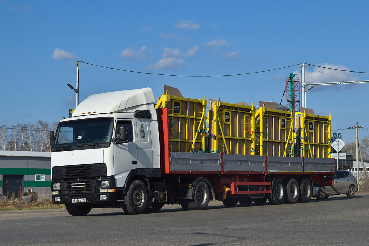 Алтайский край, № К 519 ВВ 122 — Volvo ('1993) FH12.380