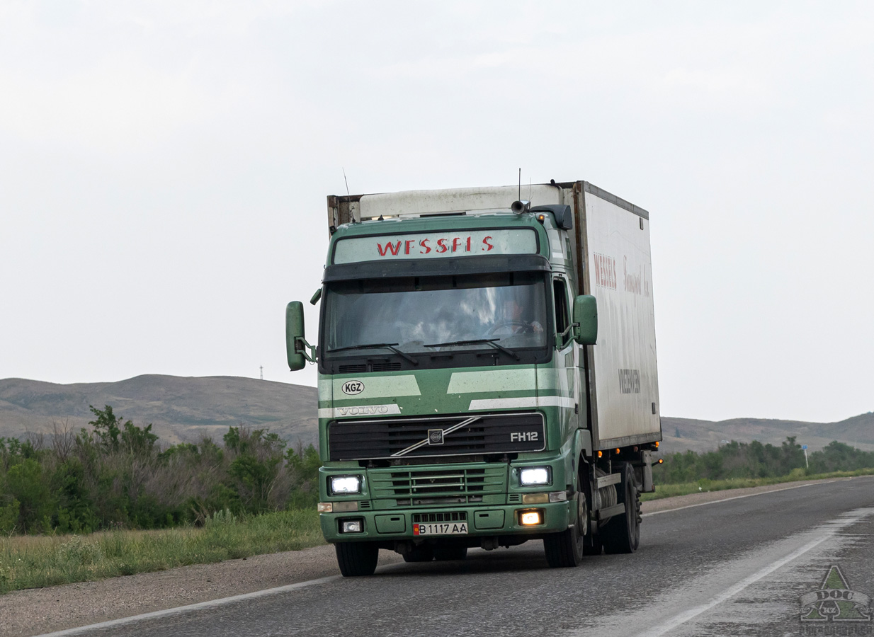 Киргизия, № B 1117 AA — Volvo ('1993) FH-Series
