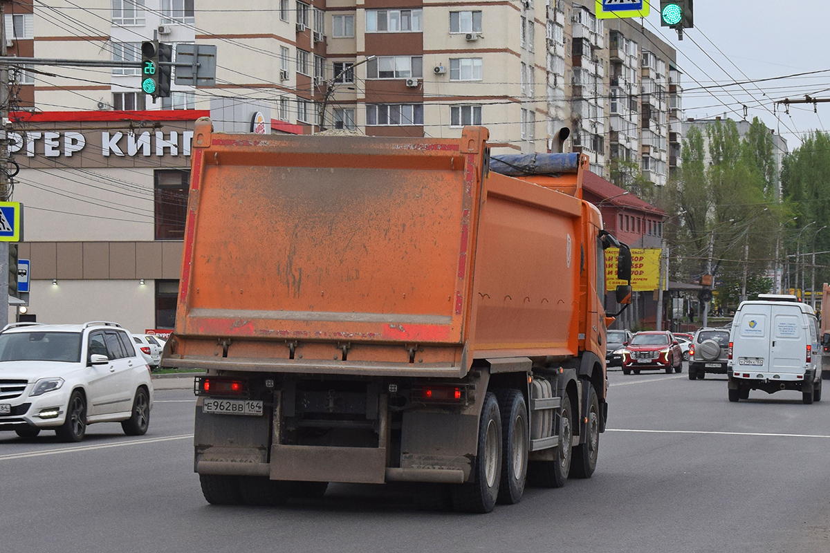 Саратовская область, № Е 962 ВВ 164 — Volvo ('2020) FMX.420 [X9P]