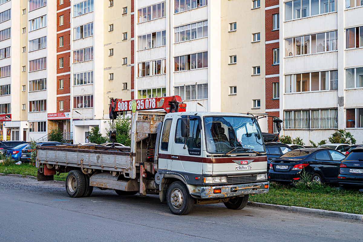 Челябинская область, № С 969 КН 174 — Hino Ranger