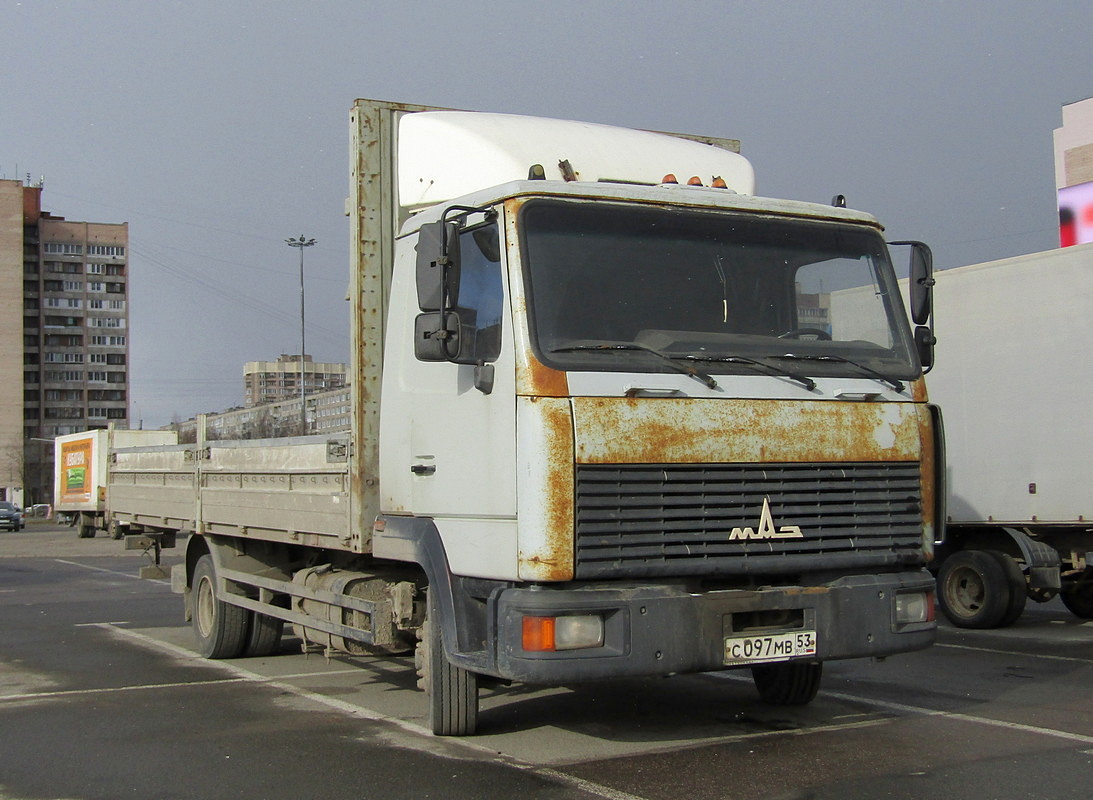 Новгородская область, № С 097 МВ 53 — МАЗ-437143