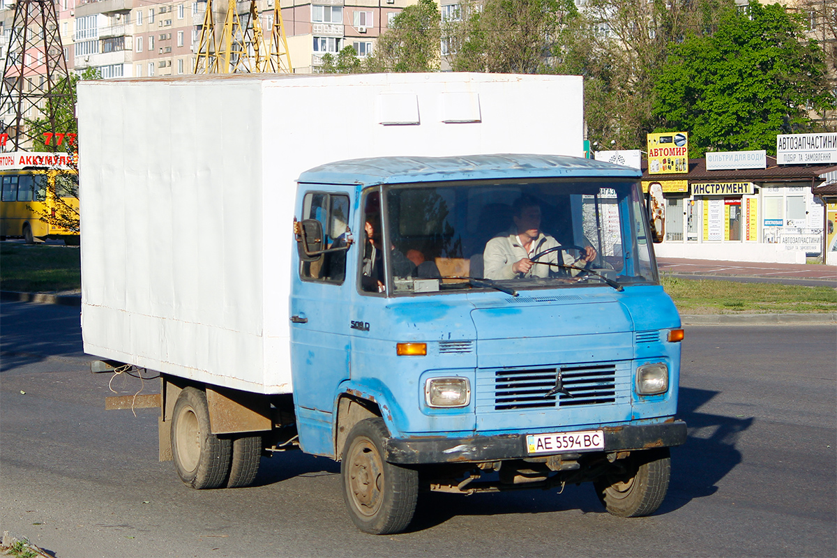 Днепропетровская область, № АЕ 5594 ВС — Mercedes-Benz T2 ('1967) 508