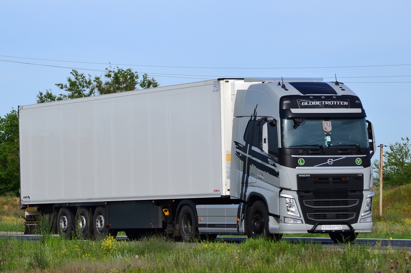 Ставропольский край, № К 045 ВР 126 — Volvo ('2012) FH.460 [X9P]
