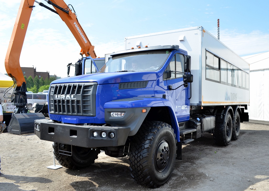 Красноярский край, № (24) Б/Н 0140 — Урал NEXT 4320-72; Красноярский край — Автомобили без номеров; Красноярский край — Новые автомобили; Кемеровская область — Уголь России и Майнинг 2025