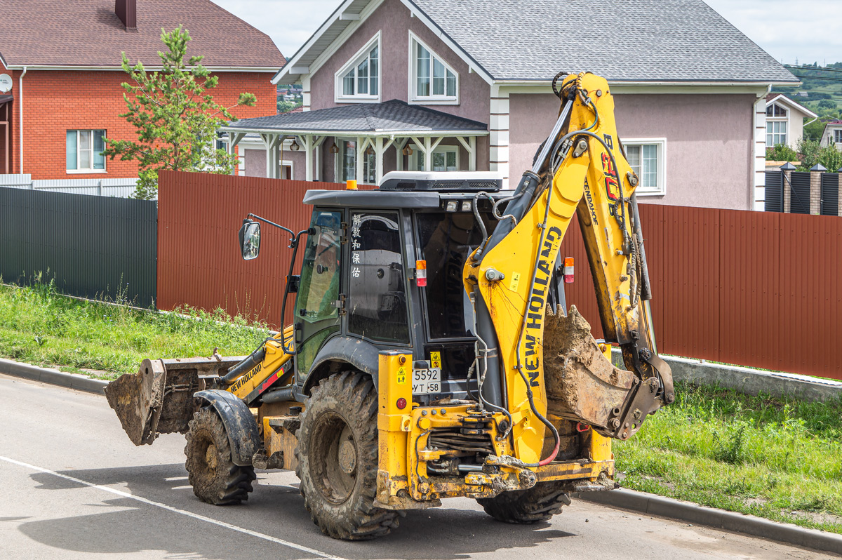 Пензенская область, № 5592 УТ 58 — New Holland B (общая модель)