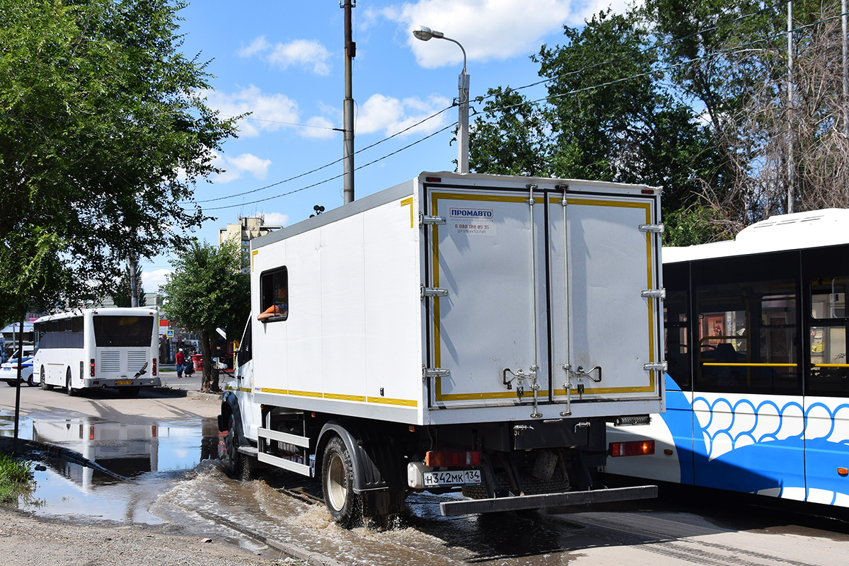 Волгоградская область, № Н 342 МК 134 — ГАЗ-C41R33