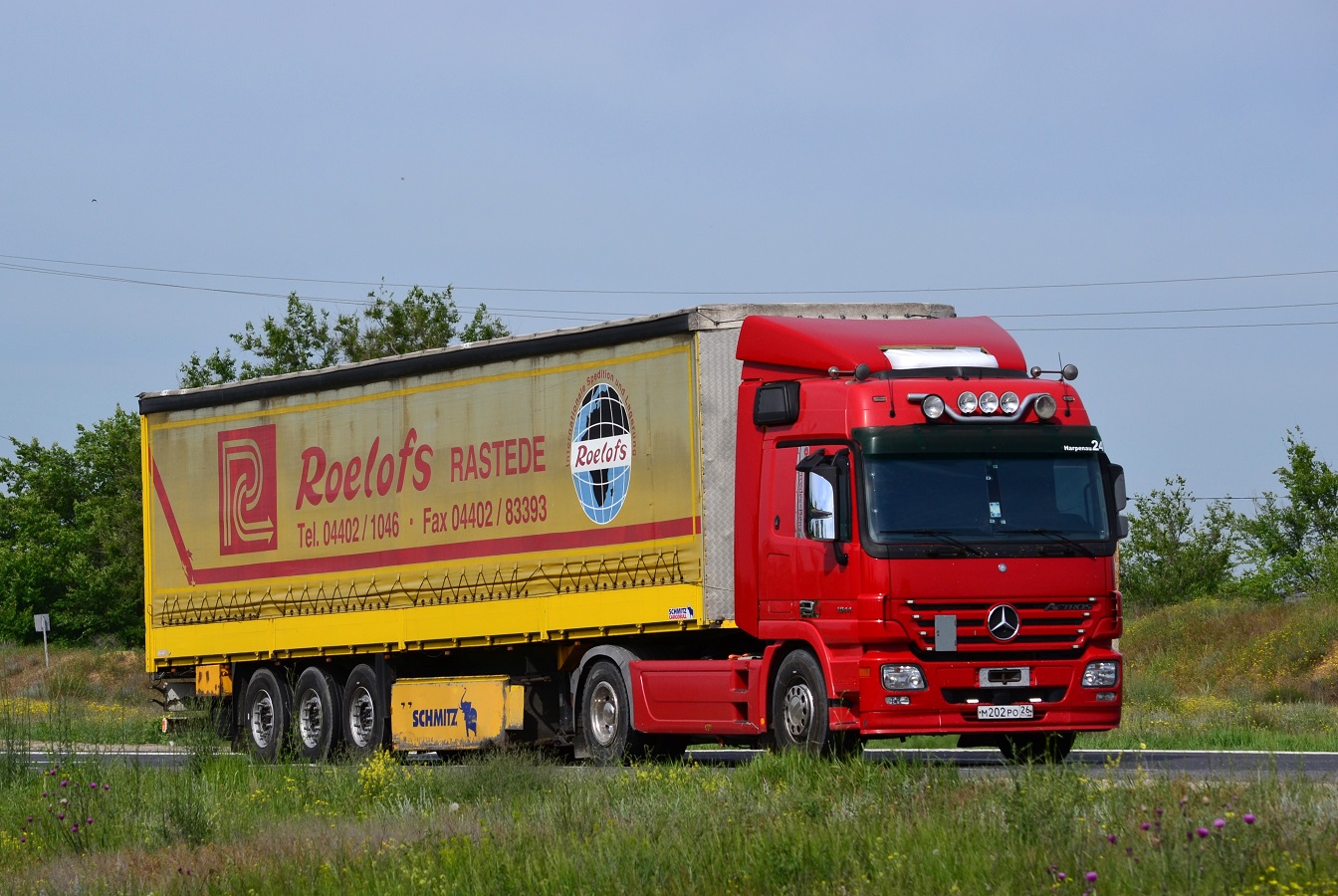 Ставропольский край, № М 202 РО 26 — Mercedes-Benz Actros ('2003) 1844
