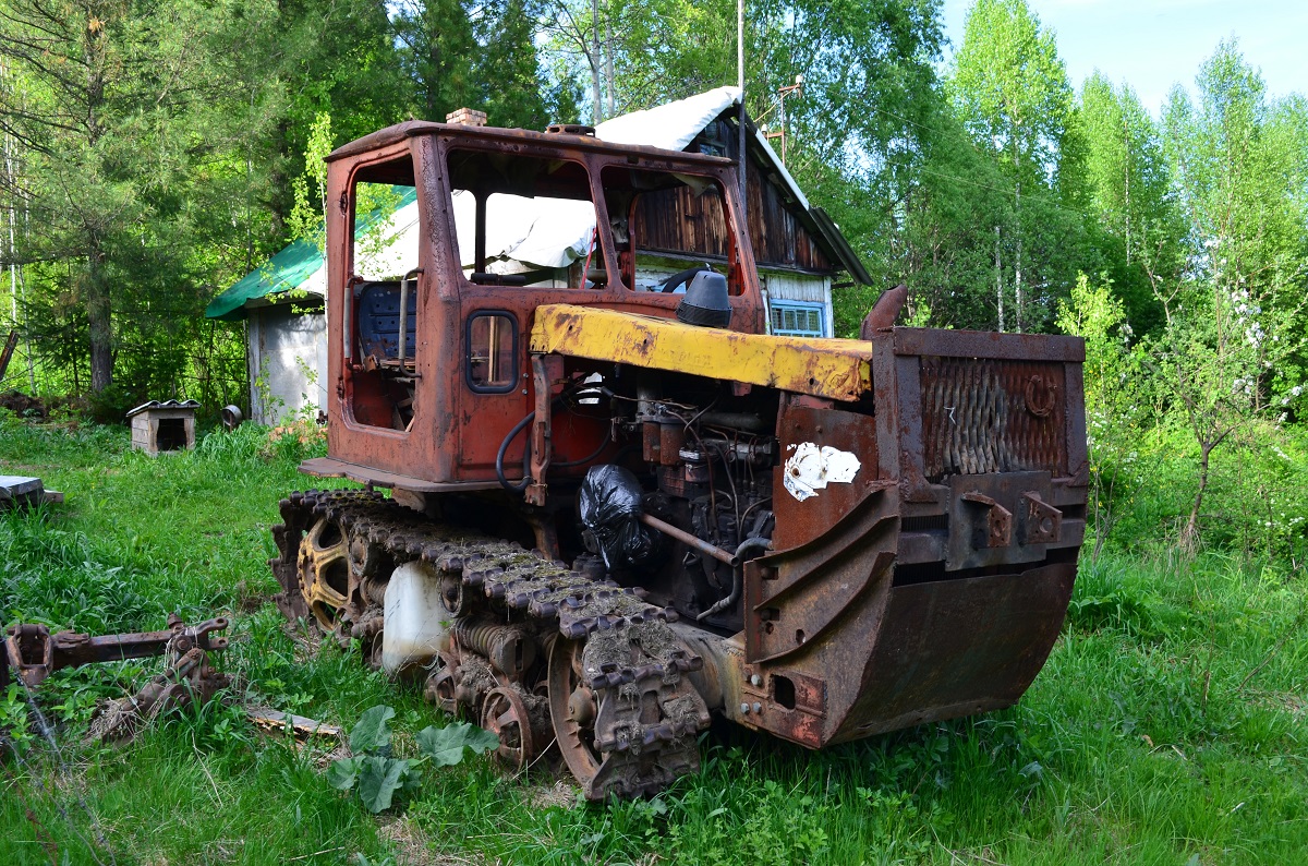 Кемеровская область, № (42) Б/Н СТ 0165 — ДТ-75МЛ/Т (общая модель)