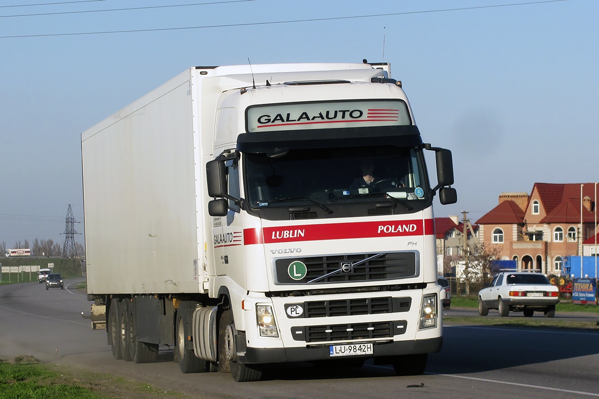 Польша, № LU 9842H — Volvo ('2002) FH12.460