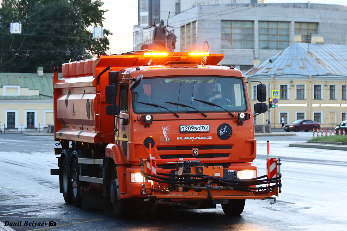 Санкт-Петербург, № 2767 — КамАЗ-65115 (общая модель)