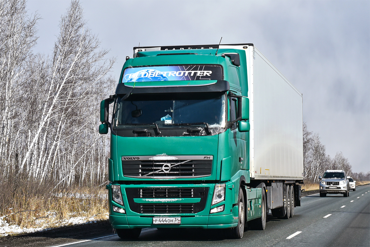 Волгоградская область, № Р 444 ОН 34 — Volvo ('2008) FH.460