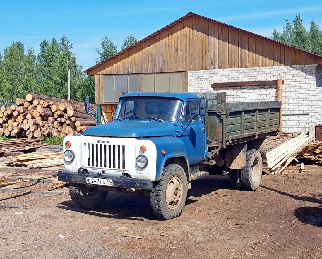 Кировская область, № Е 247 НС 43 — ГАЗ-53-12