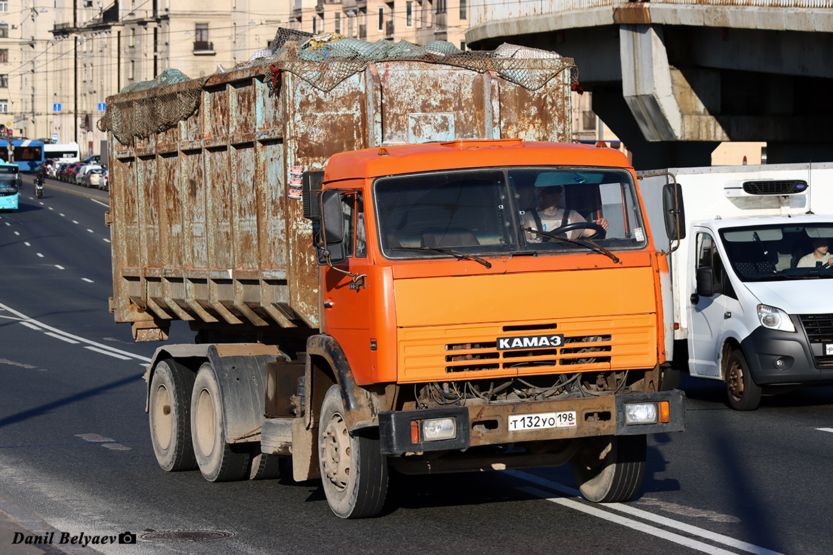 Санкт-Петербург, № Т 132 УО 198 — КамАЗ-53215-15 [53215R]