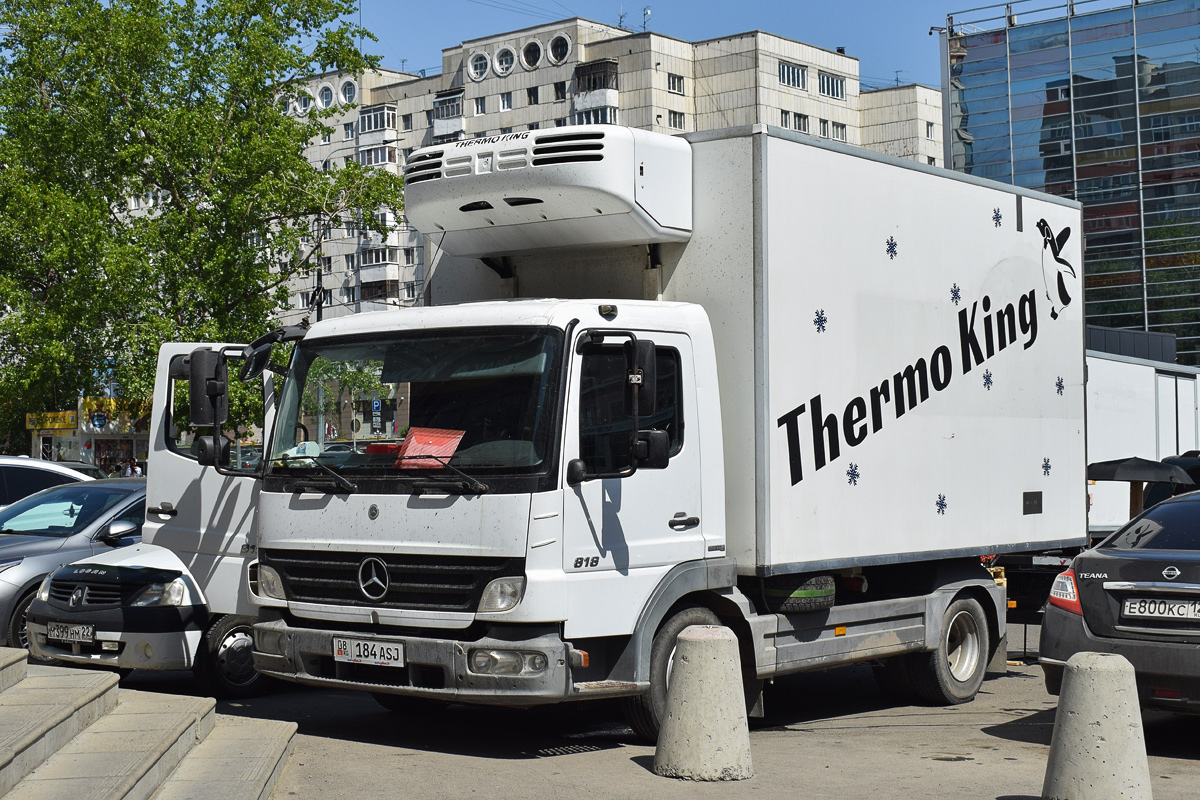 Киргизия, № 08 184 ASJ — Mercedes-Benz Atego 818