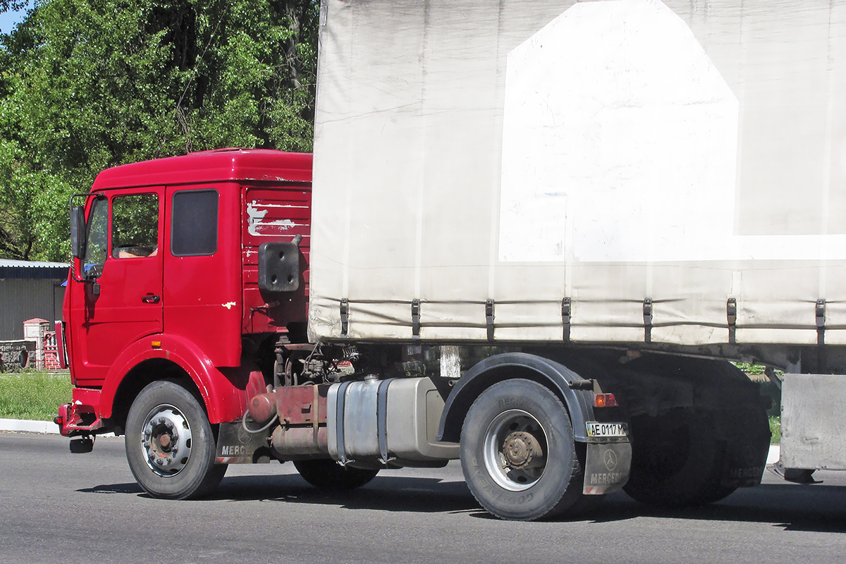 Днепропетровская область, № АЕ 0117 МР — Mercedes-Benz NG 1622
