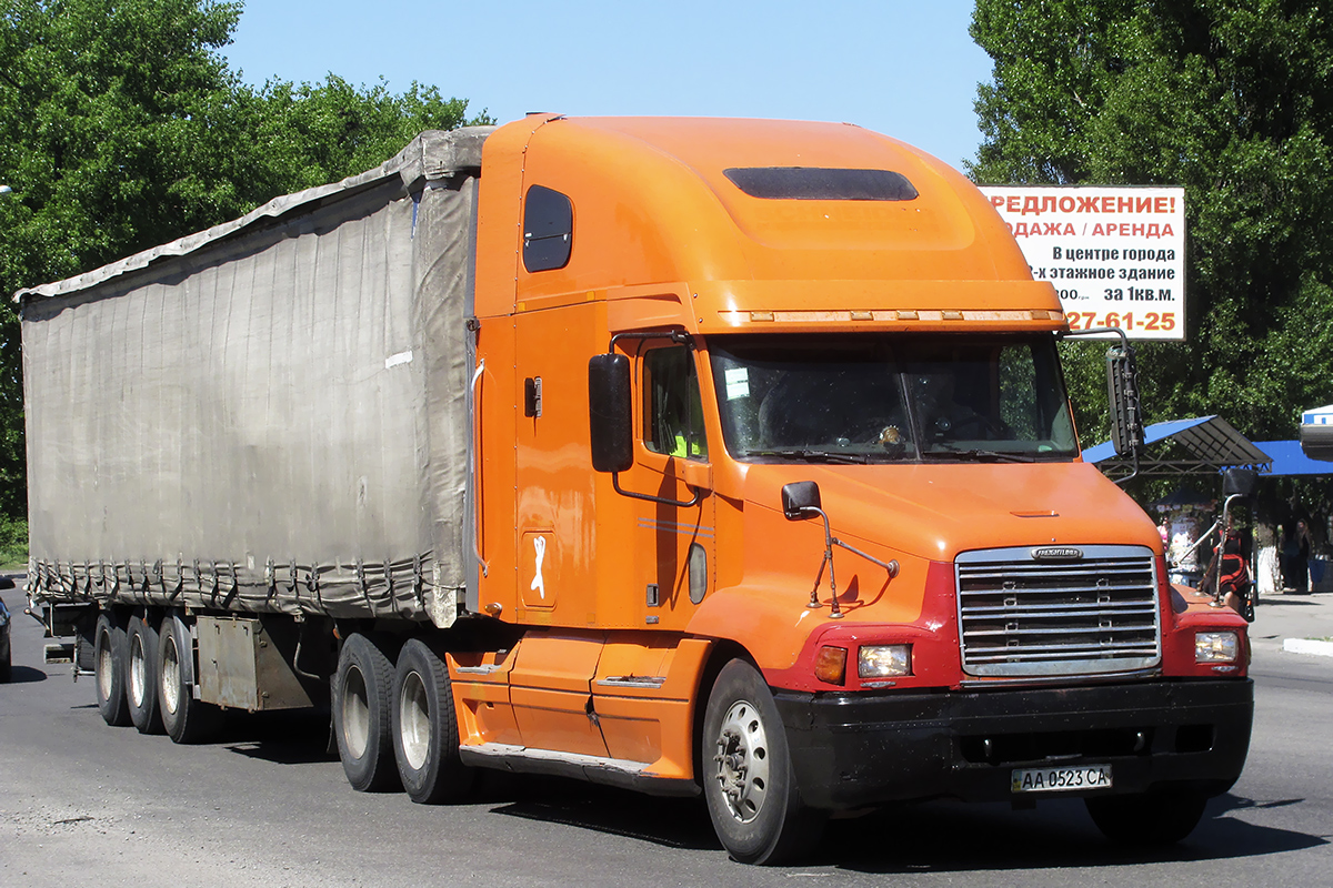 Киев, № АА 0523 СА — Freightliner Century Class
