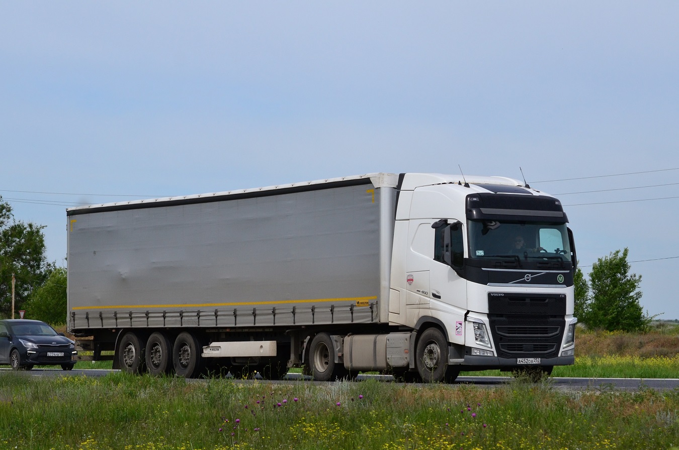 Нижегородская область, № А 452 ОА 252 — Volvo ('2012) FH.460