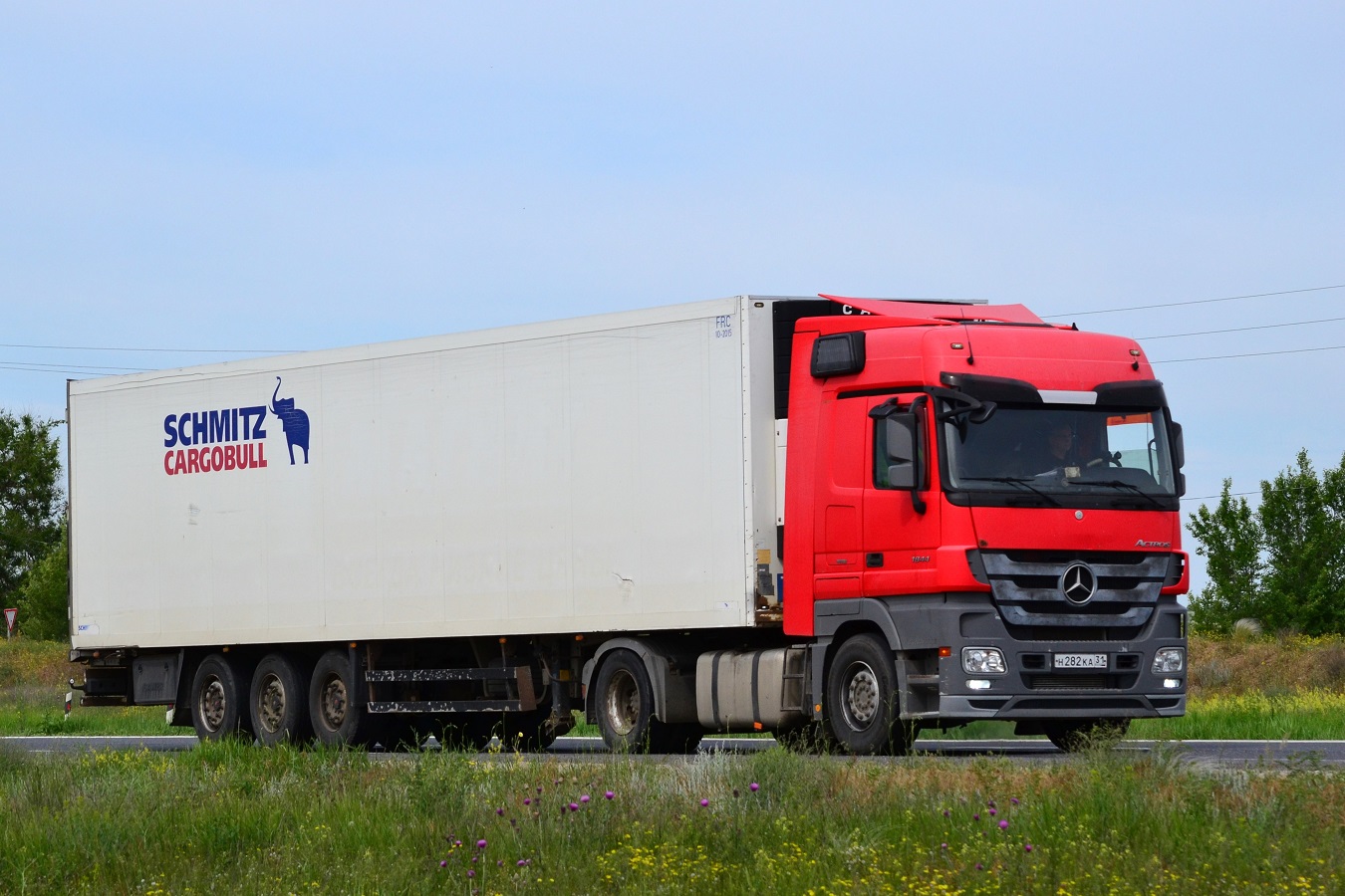 Белгородская область, № Н 282 КА 31 — Mercedes-Benz Actros ('2009) 1844