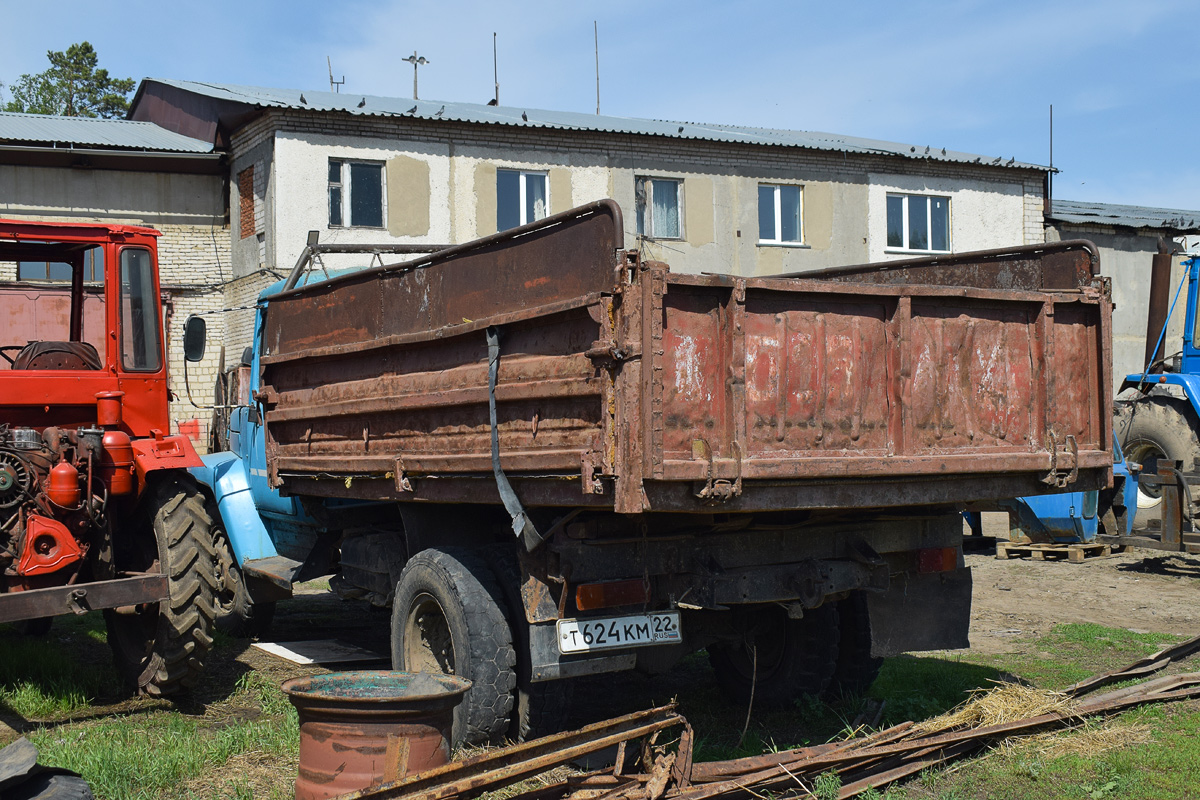 Алтайский край, № Т 624 КМ 22 — ГАЗ-33072