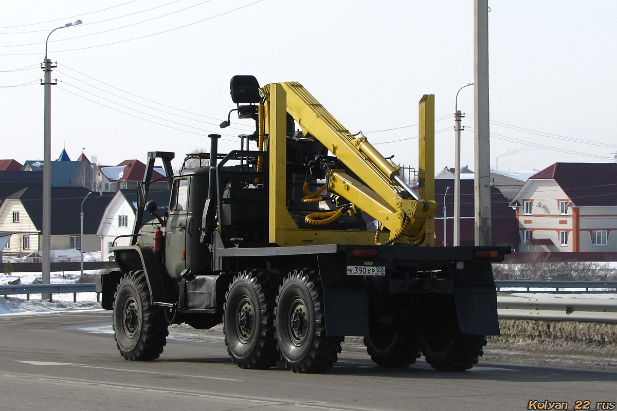 Алтайский край, № К 390 ХР 22 — Урал-4320 / 5557 (общая модель)