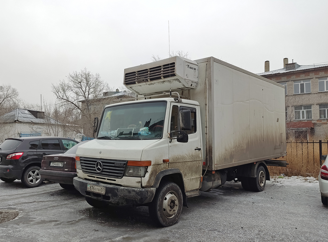 Акмолинская область, № 876 AFH 03 — Mercedes-Benz T2 ('1986)