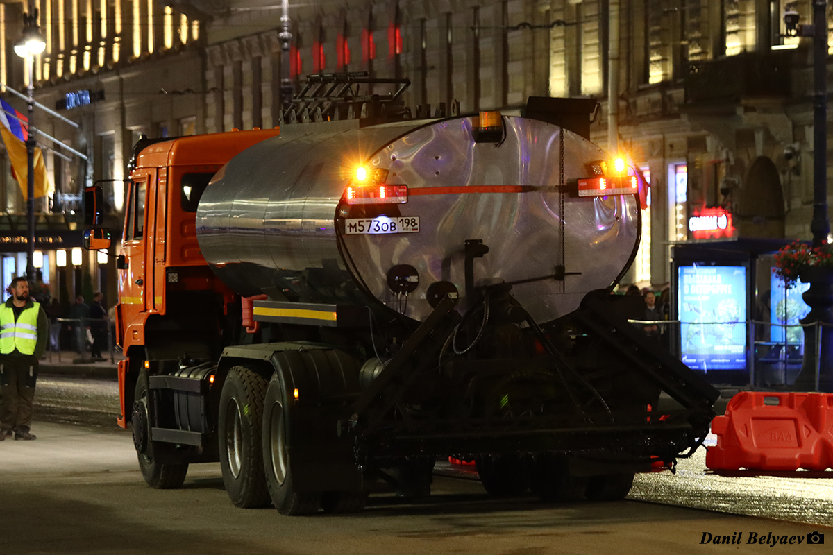 Санкт-Петербург, № М 573 ОВ 198 — КамАЗ-65115 (общая модель)