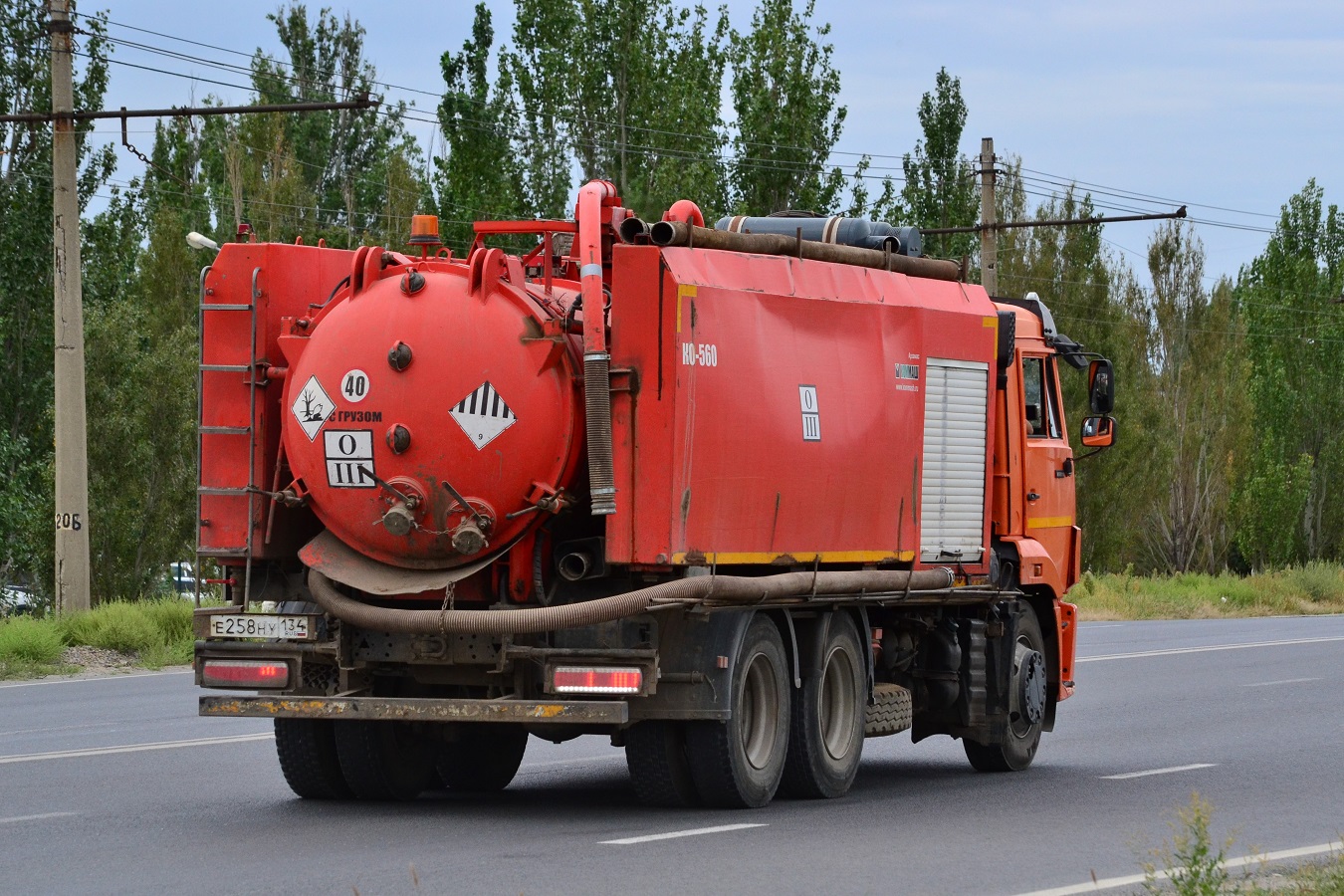 Волгоградская область, № Е 258 НУ 134 — КамАЗ-65115-A5(48)