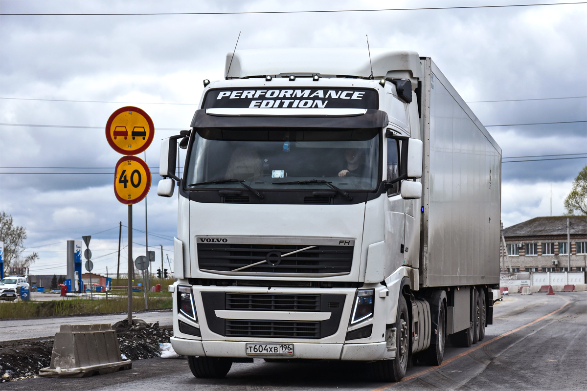 Свердловская область, № Т 604 ХВ 196 — Volvo ('2008) FH.420