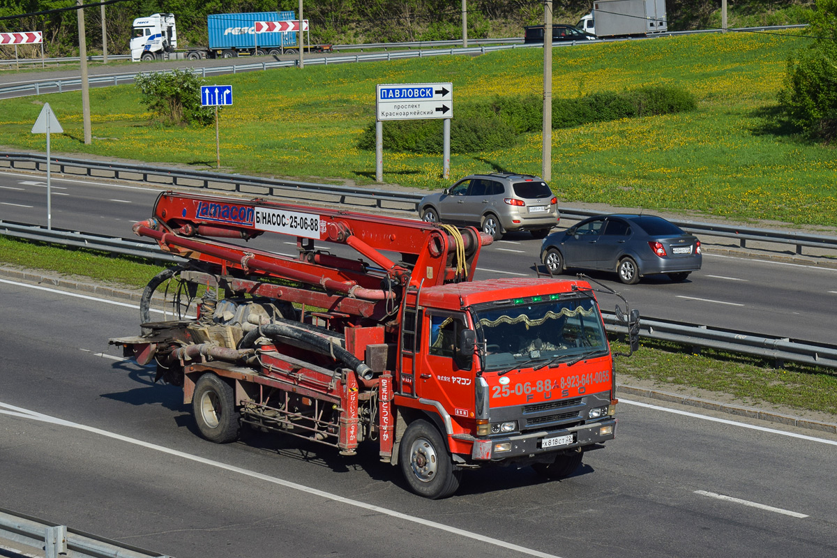 Алтайский край, № Х 818 СТ 22 — Mitsubishi Fuso (общая модель)