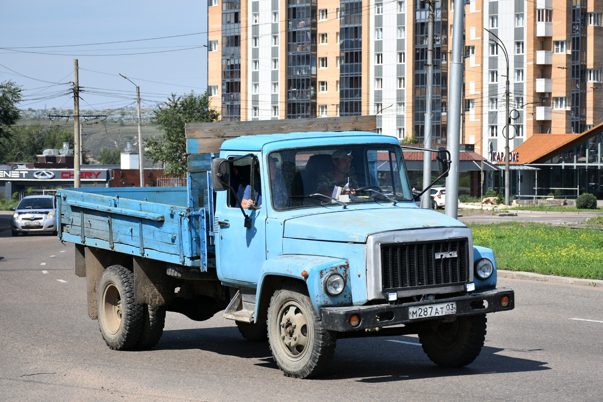 Бурятия, № М 287 АТ 03 — ГАЗ-33061