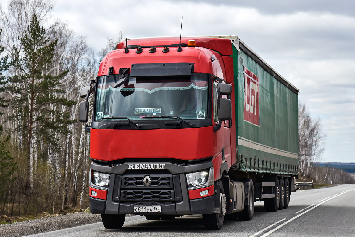 Нижегородская область, № С 811 УА 152 — Renault T-Series ('2013)