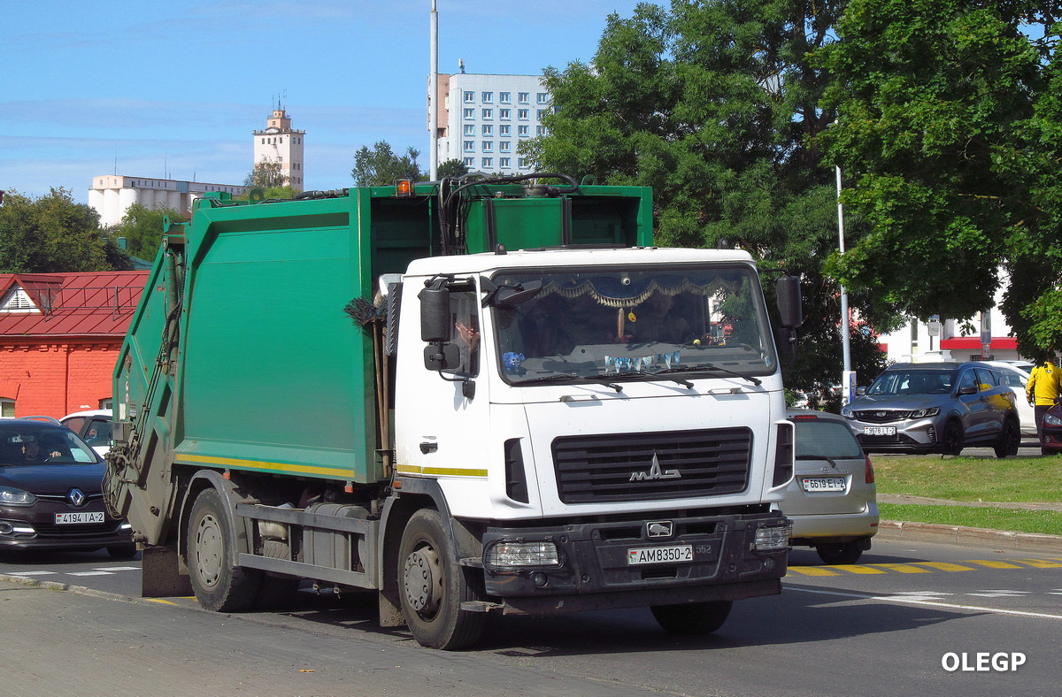 Витебская область, № АМ 8350-2 — МАЗ-534025