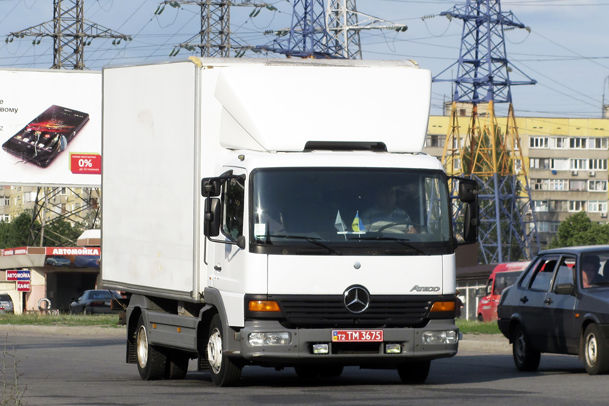 Днепропетровская область, № Т2 ТМ 3675 — Mercedes-Benz Atego (общ.м)