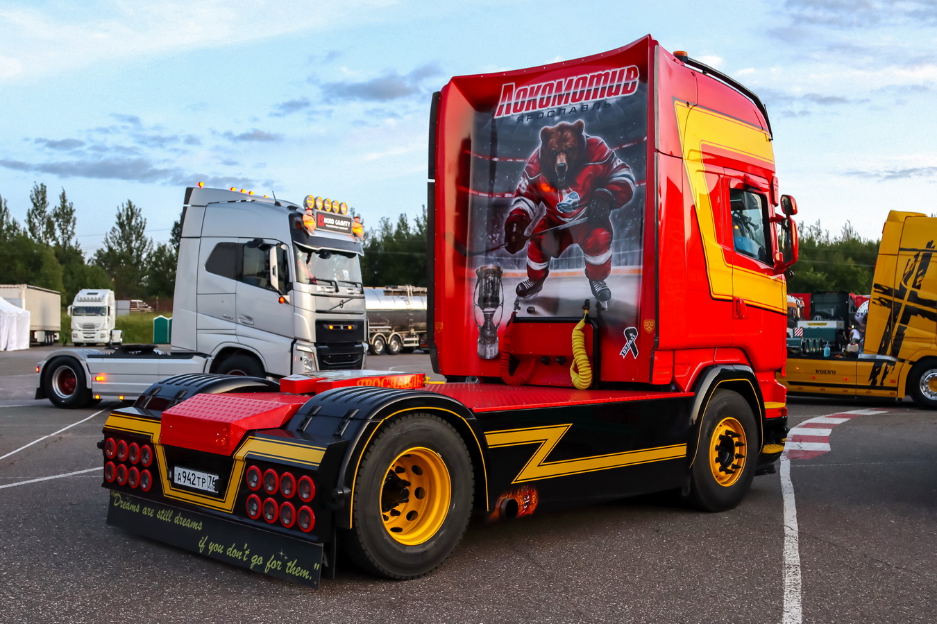 Ярославская область, № А 942 ТР 76 — Scania ('2004) R420; Московская область — Фестиваль TruckDay 2025