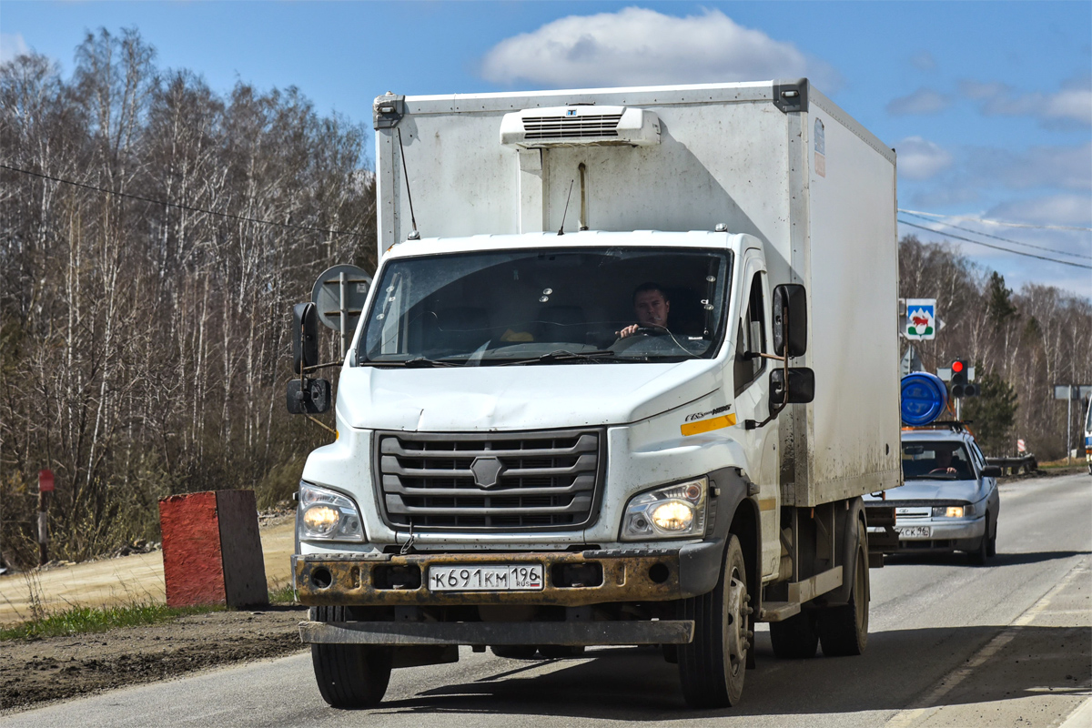 Свердловская область, № К 691 КМ 196 — ГАЗ-C41R33