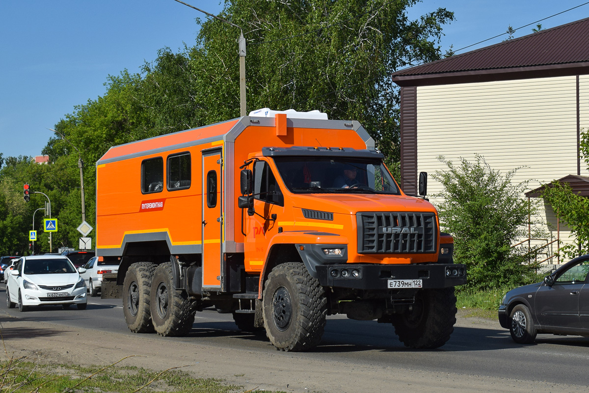 Алтайский край, № Е 739 МН 122 — Урал NEXT 4320-72