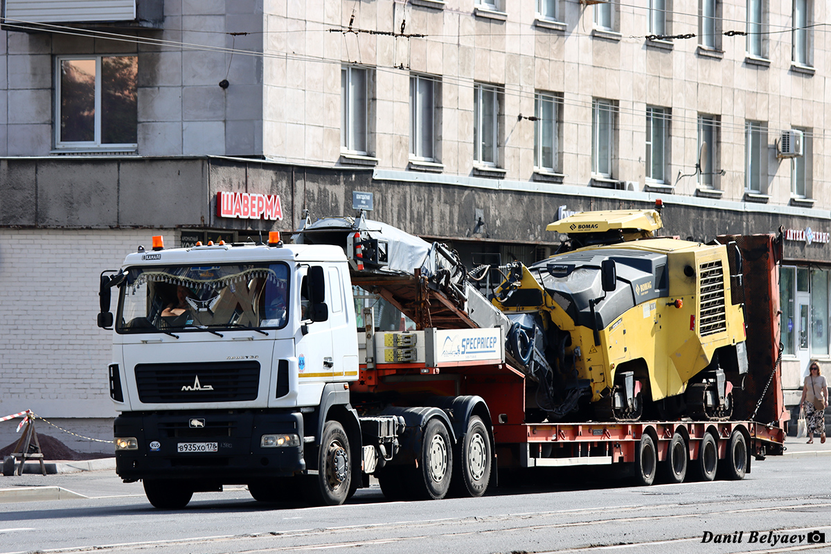 Санкт-Петербург, № В 935 ХО 178 — МАЗ-6430B9