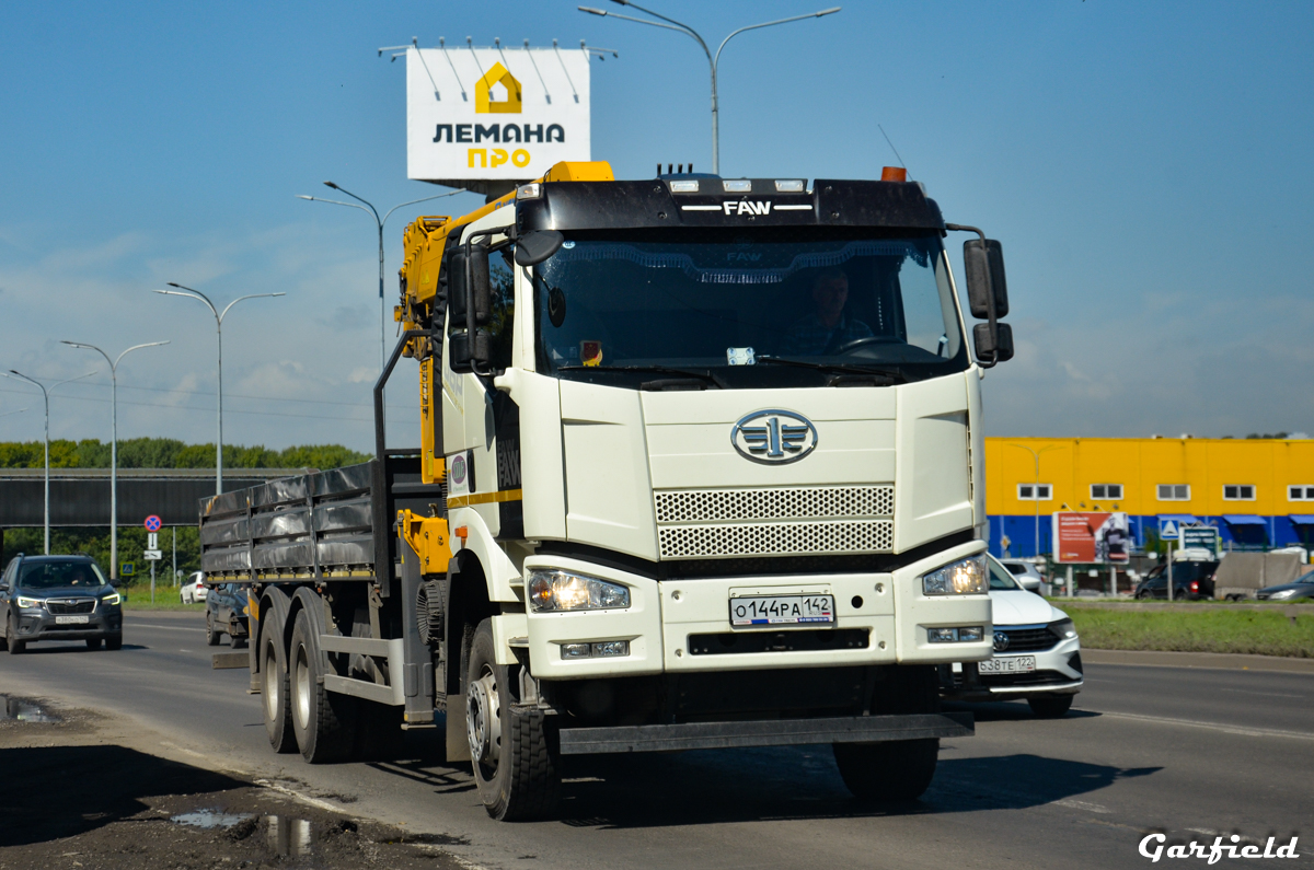 Кемеровская область, № О 144 РА 142 — FAW J6 CA3250