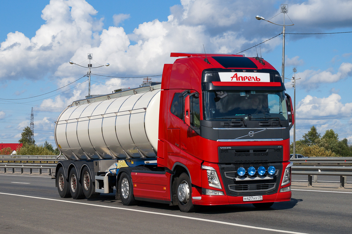 Архангельская область, № М 427 НУ 29 — Volvo ('2012) FH.540