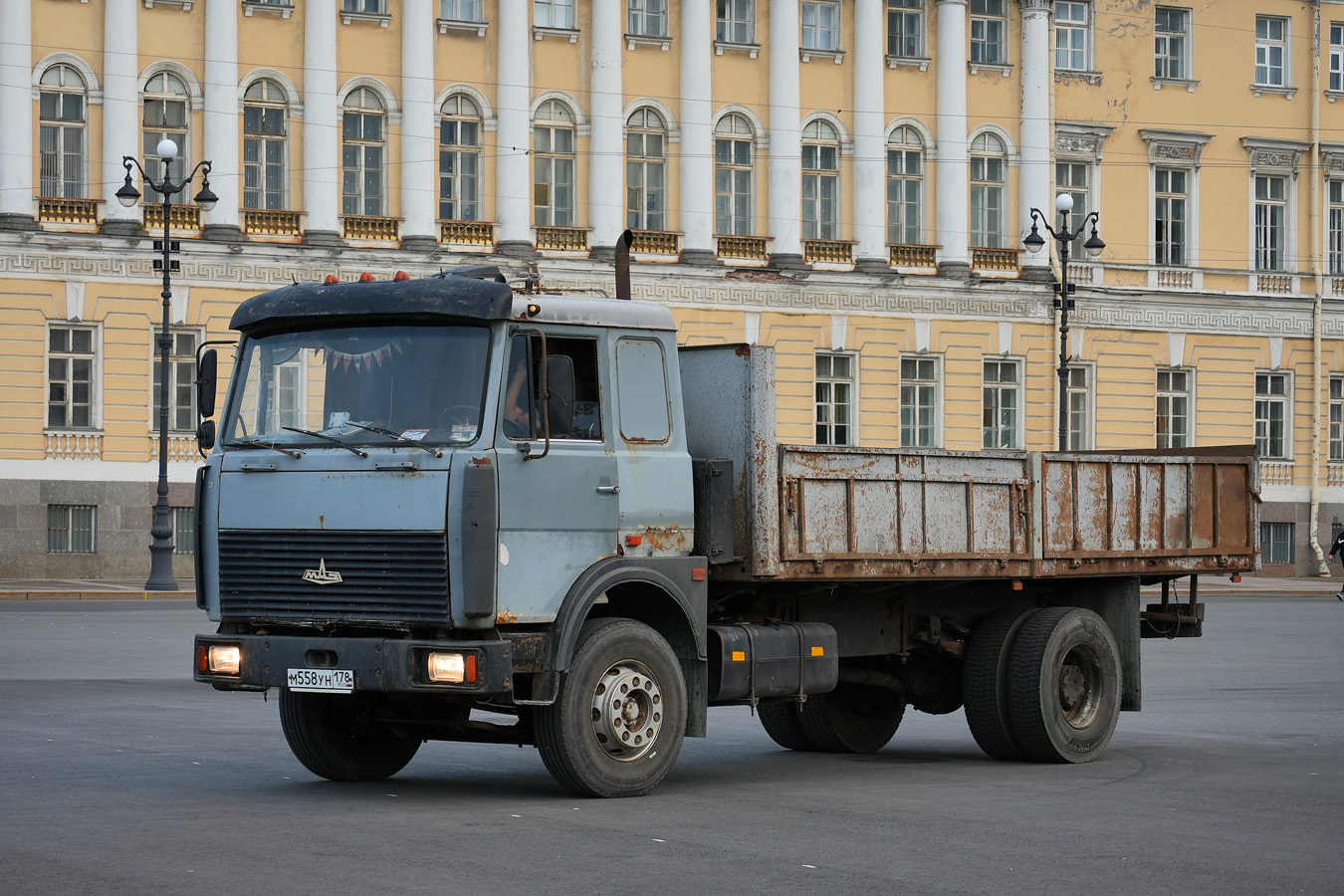 Санкт-Петербург, № М 558 УН 178 — МАЗ-53366