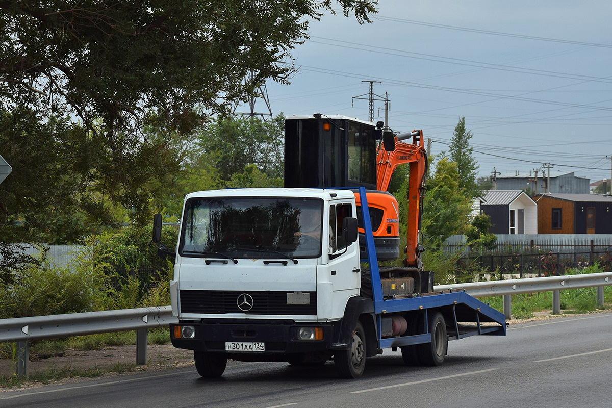 Волгоградская область, № Н 301 АА 134 — Mercedes-Benz LK 814