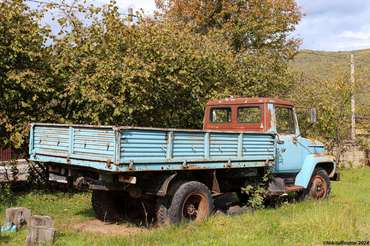 Адыгея, № А 8759 АФ — ГАЗ-3309