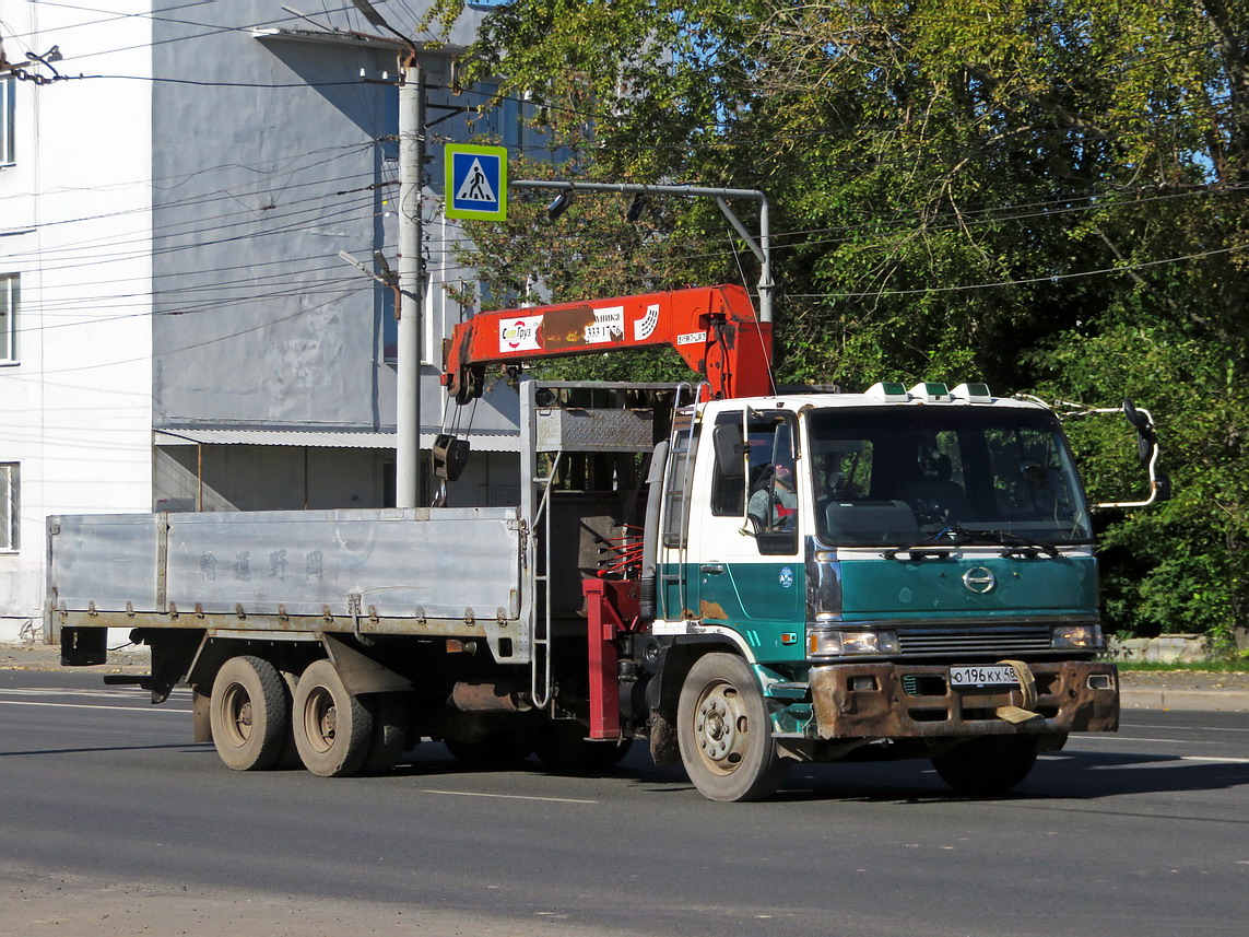 Кировская область, № О 196 КХ 48 — Hino Ranger