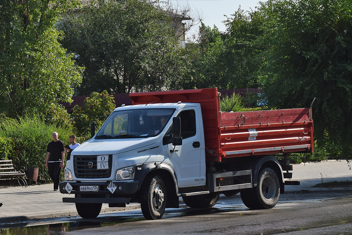 Волгоградская область, № Н 669 НО 134 — ГАЗ-C41R13
