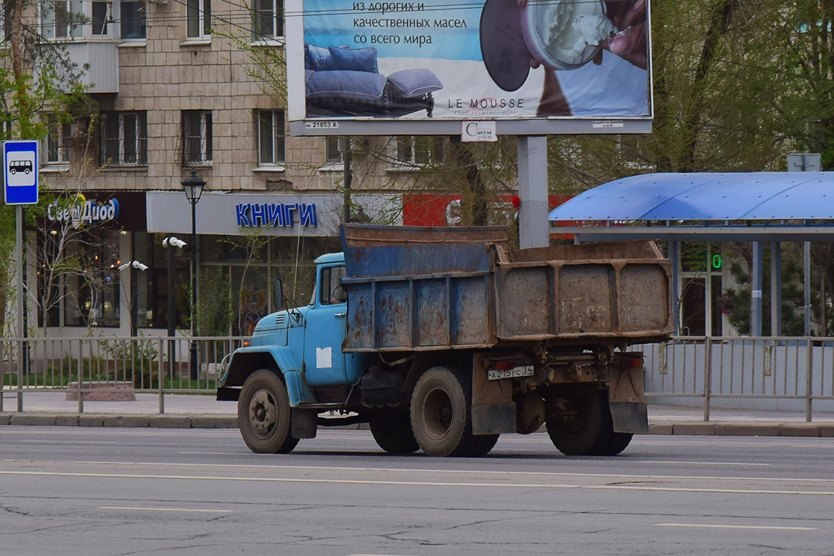 Волгоградская область, № А 215 РС 34 — ЗИЛ-495810