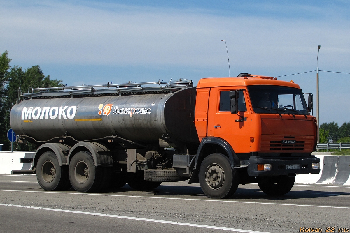 Алтайский край, № В 072 ТЕ 22 — КамАЗ-65115-62