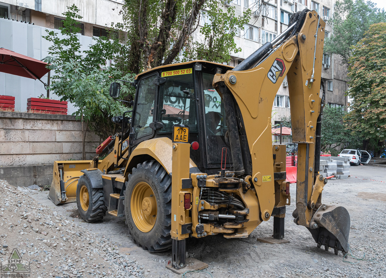 Алматы, № 179 AAE — Caterpillar 428