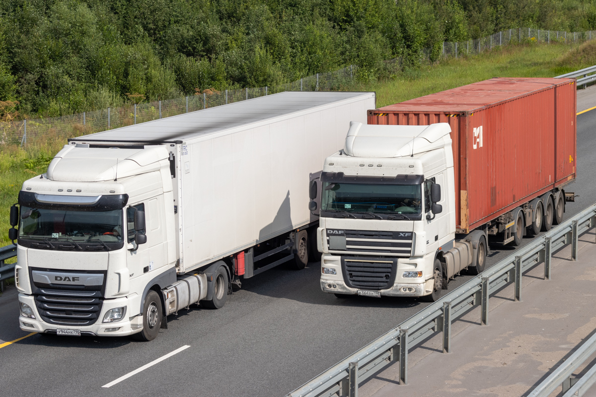 Московская область, № У 944 НК 790 — DAF XF Euro6 FT; Санкт-Петербург, № К 344 ВХ 198 — DAF XF105 FT