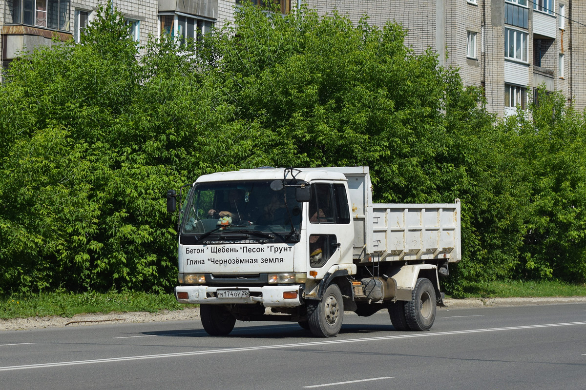 Алтайский край, № М 174 ОУ 22 — Nissan Diesel (общая модель)